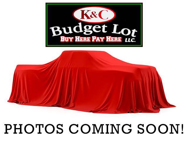 2022 Chrysler Voyager LX FWD photo