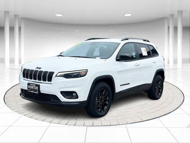 2023 Jeep Cherokee Altitude Lux 4WD photo