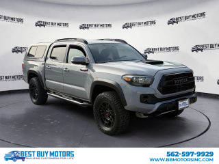 2017 Toyota Tacoma 4WD photo