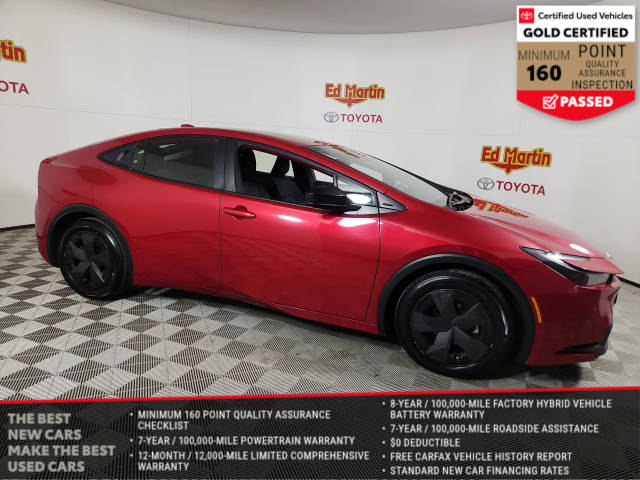 2023 Toyota Prius LE FWD photo