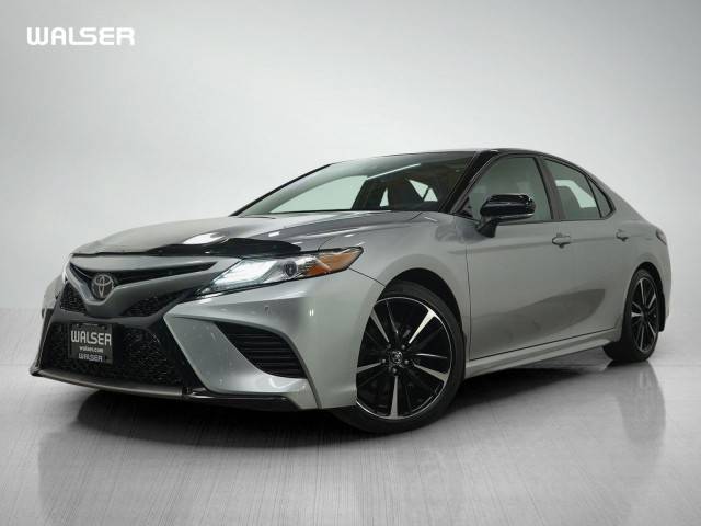 2018 Toyota Camry XSE FWD photo