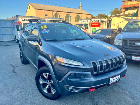 2015 Jeep Cherokee Trailhawk 4WD photo
