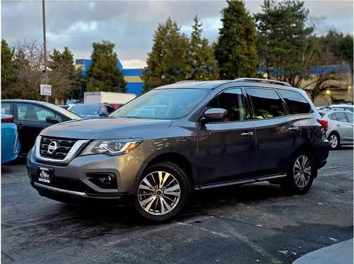 2019 Nissan Pathfinder SV 4WD photo