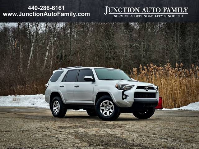 2015 Toyota 4Runner Limited 4WD photo