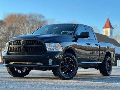 2016 Ram 1500 Express 4WD photo