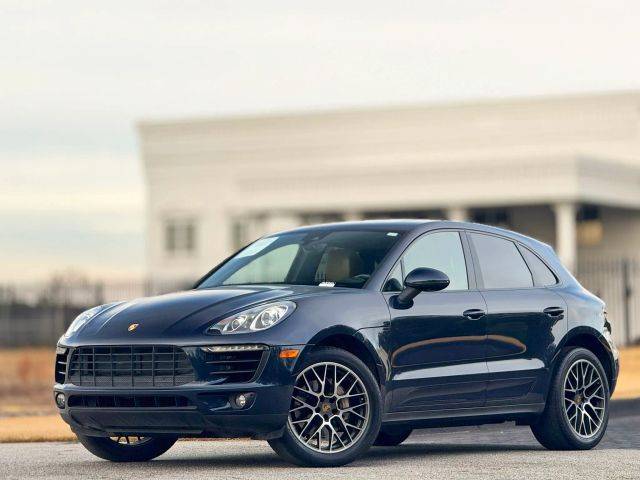 2017 Porsche Macan S AWD photo