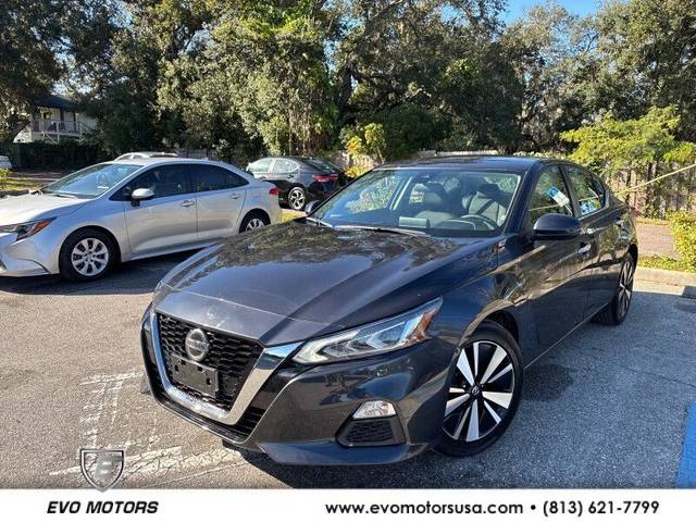 2022 Nissan Altima 2.5 SV FWD photo