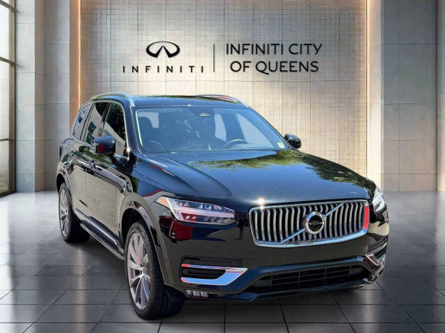 2023 Volvo XC90 Plus AWD photo