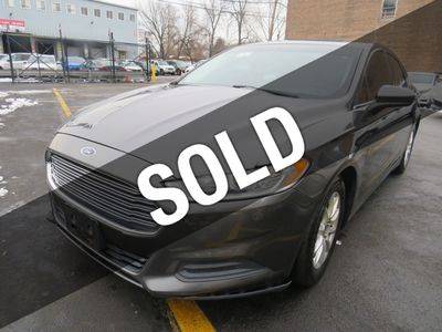 2016 Ford Fusion S FWD photo