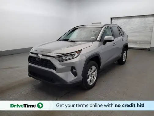 2021 Toyota RAV4 XLE FWD photo