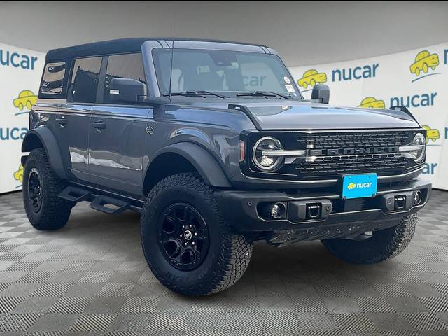 2023 Ford Bronco 4 Door Wildtrak 4WD photo
