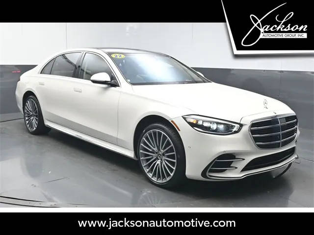 2022 Mercedes-Benz S-Class S 500 AWD photo