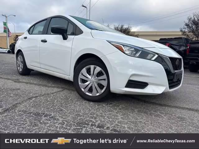 2021 Nissan Versa S FWD photo