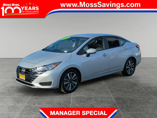 2023 Nissan Versa SV FWD photo