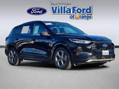2023 Ford Escape ST-Line FWD photo