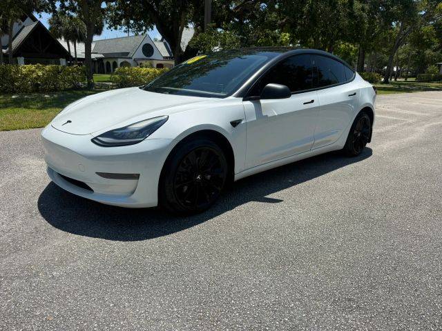 2018 Tesla Model 3  RWD photo