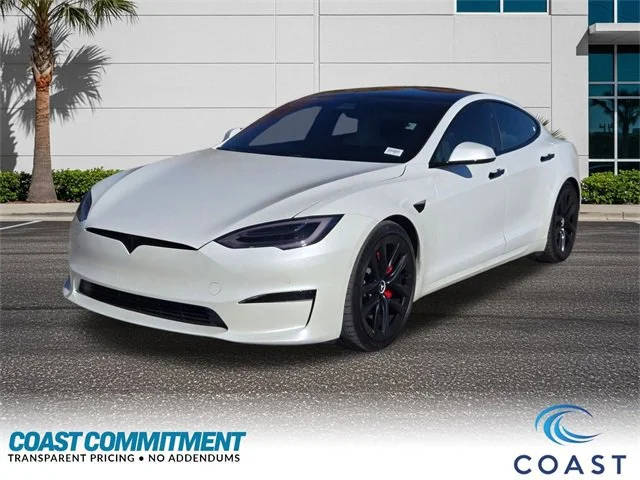 2022 Tesla Model S Plaid AWD photo