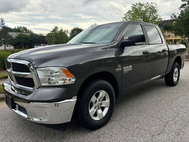 2019 Ram 1500 SLT 4WD photo