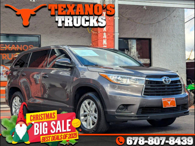 2015 Toyota Highlander LE FWD photo