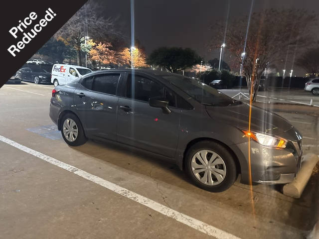 2022 Nissan Versa S FWD photo