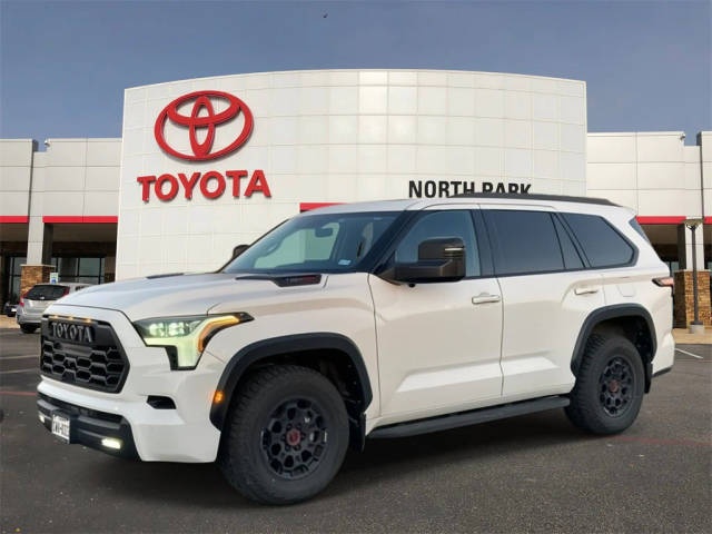 2023 Toyota Sequoia TRD Pro 4WD photo