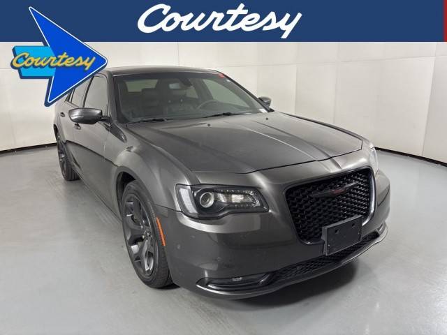 2023 Chrysler 300 300S RWD photo