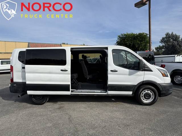 2020 Ford Transit Passenger Wagon XLT RWD photo
