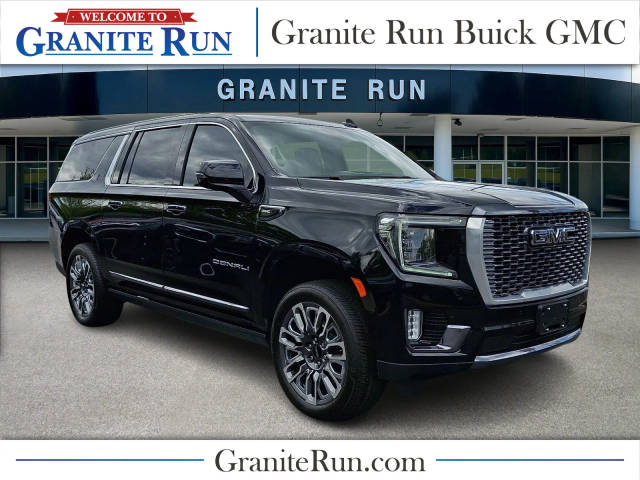 2023 GMC Yukon XL Denali Ultimate 4WD photo