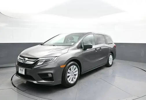 2018 Honda Odyssey LX FWD photo