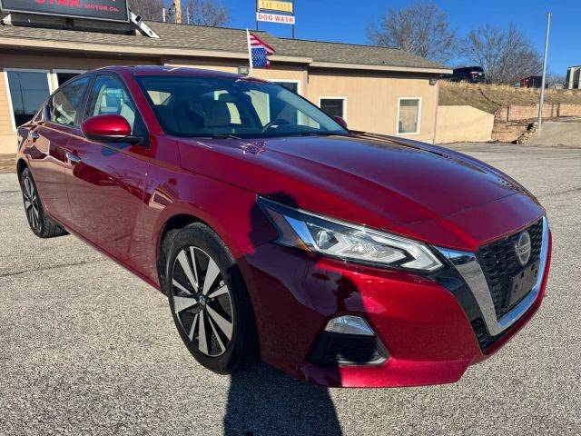 2022 Nissan Altima 2.5 SV FWD photo