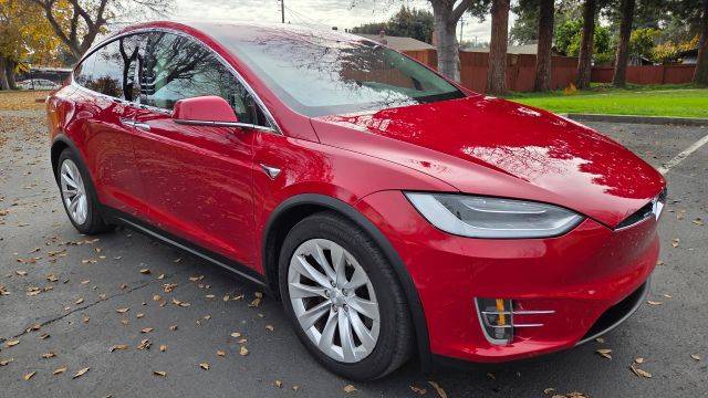 2017 Tesla Model X 75D AWD photo