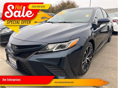 2019 Toyota Camry SE FWD photo