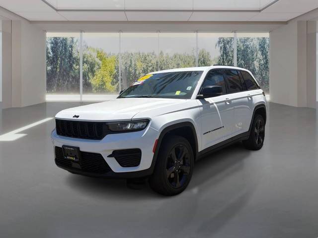 2023 Jeep Grand Cherokee Altitude 4WD photo