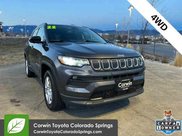 2022 Jeep Compass Latitude 4WD photo