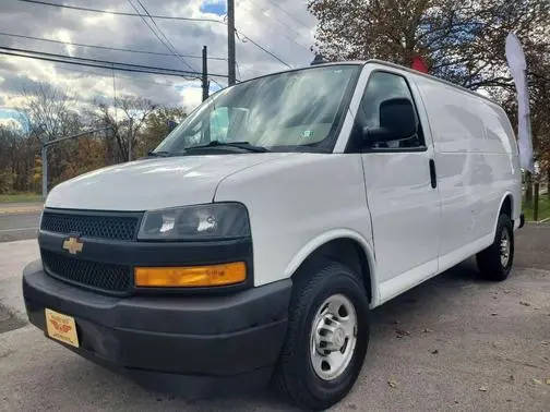 2019 Chevrolet Express Cargo  RWD photo