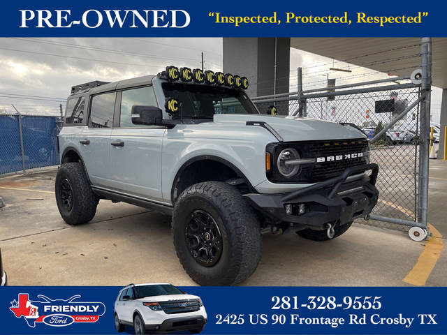 2023 Ford Bronco 4 Door Wildtrak 4WD photo