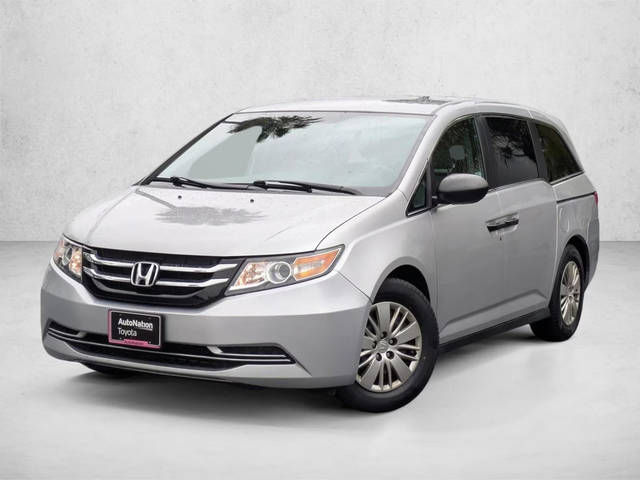 2015 Honda Odyssey LX FWD photo