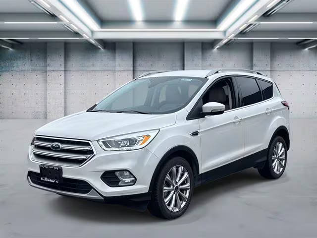 2017 Ford Escape Titanium 4WD photo