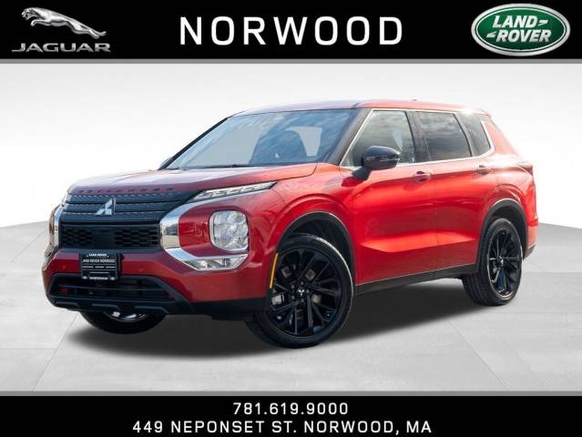 2023 Mitsubishi Outlander SE Black Edition AWD photo