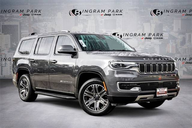 2022 Jeep Wagoneer Series III RWD photo