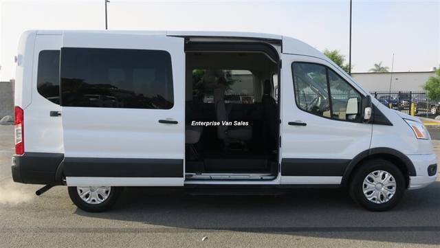 2021 Ford Transit Passenger Wagon XLT RWD photo