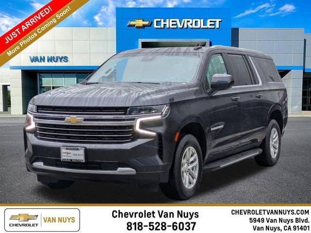 2023 Chevrolet Suburban LT RWD photo