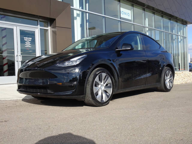 2021 Tesla Model Y Long Range AWD photo
