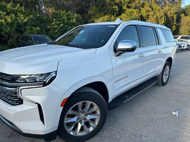 2023 Chevrolet Suburban Premier RWD photo