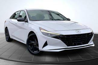2021 Hyundai Elantra SE FWD photo