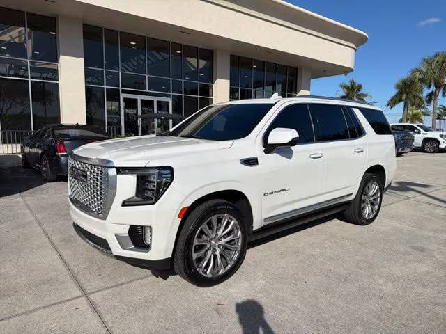 2022 GMC Yukon Denali 4WD photo