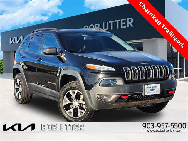 2017 Jeep Cherokee Trailhawk 4WD photo