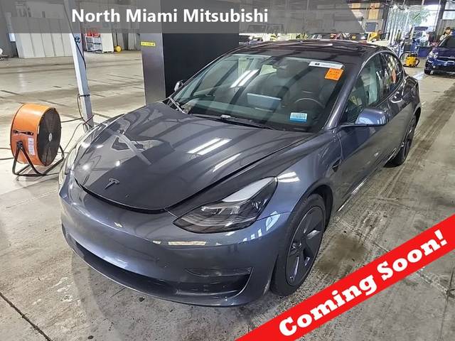 2023 Tesla Model 3  RWD photo