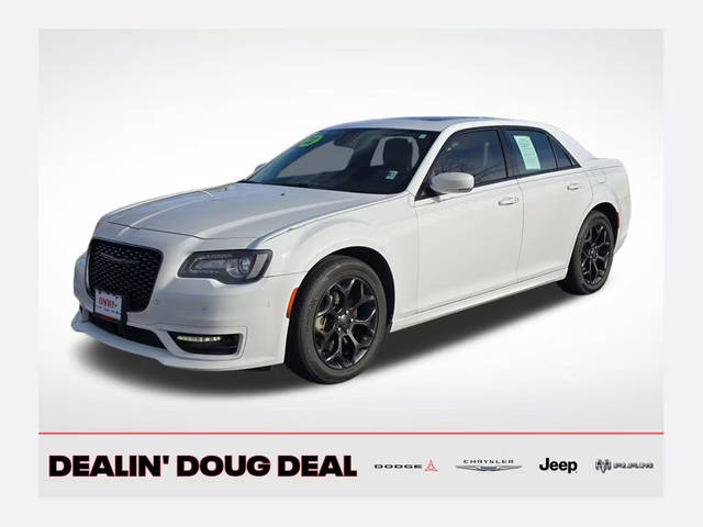 2022 Chrysler 300 Touring L AWD photo