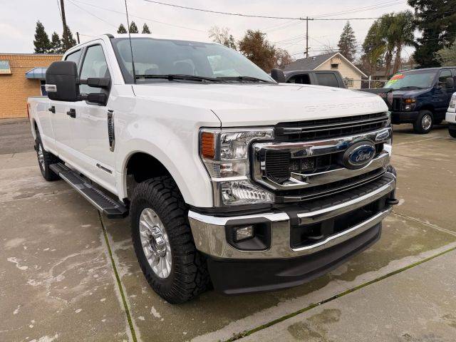 2022 Ford F-350 Super Duty XLT 4WD photo
